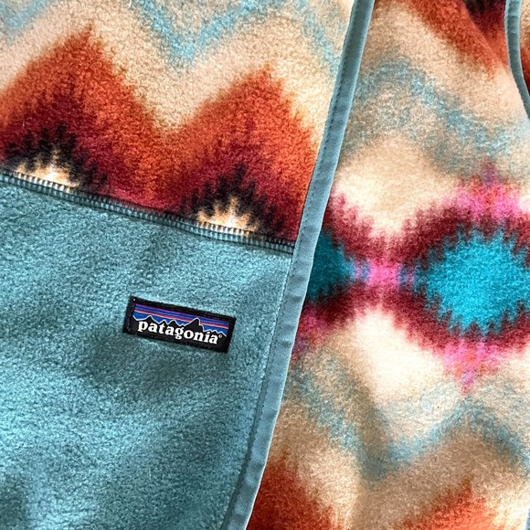 Patagonia Spell Out Fleece SCARF Timber Twist Cinder Red Synchilla Southwestern - Picture 4 of 5